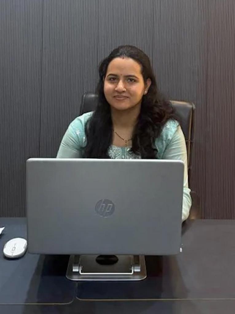 CS Deepa Sharma - Founder & Managing Partner